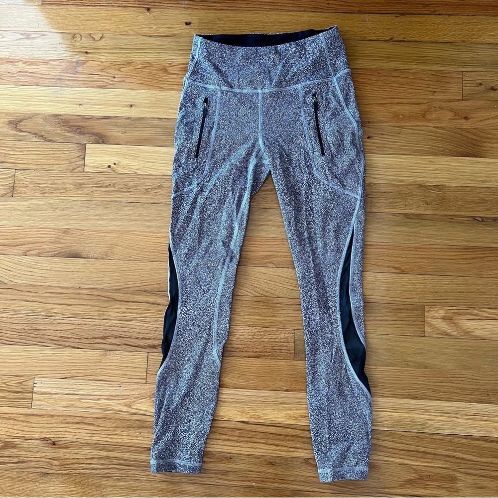 Lululemon Invigorate Tight 7/8